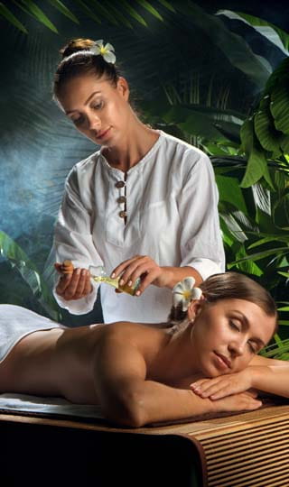 Tajski masaż olejkami